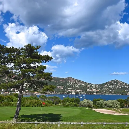 Apartament Le Hameau - L2 202 By Interhome Saint-Raphaël