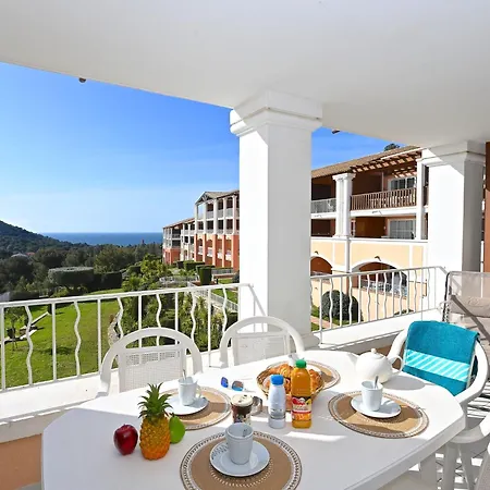 Apartament Le Hameau - L2 202 By Interhome Saint-Raphaël