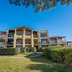Le Hameau - L2 202 By Interhome Apartamento